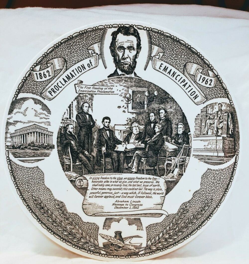 Vintage Abraham Lincoln Kettlesprings Kilns Alliance Ohio Plate KG75S 1962